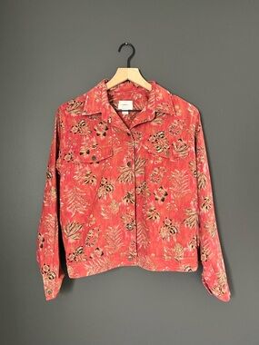 Vintage 2004 Christopher & Banks Faded Red Floral Stretch Button Down Blouse Sm